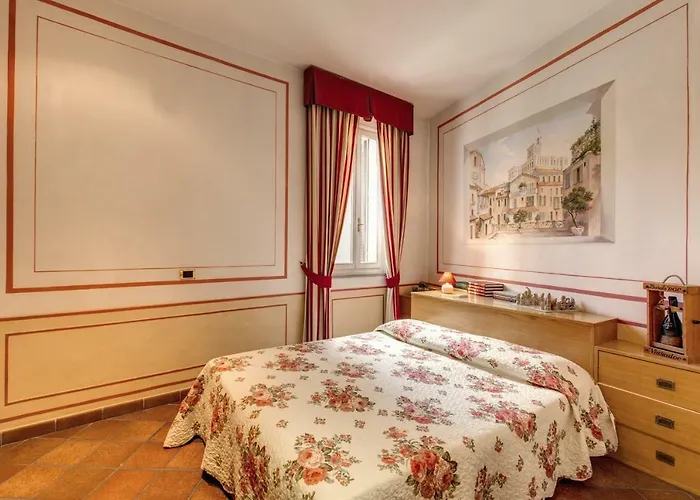 Lovely Flat By The Trevi Fountain Apartamento