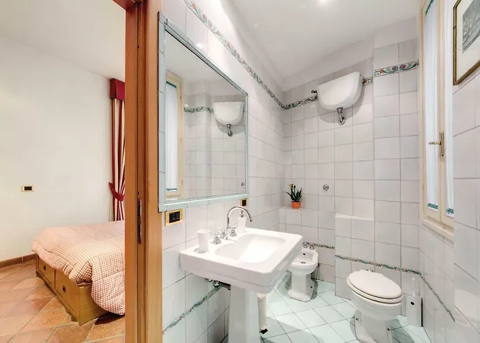 Lovely Flat By The Trevi Fountain Apartamento Roma